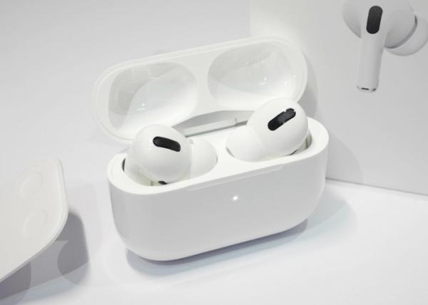 White Airpods Pro New Wireless Earbuds Bluetooth 5.0 Remeote Control