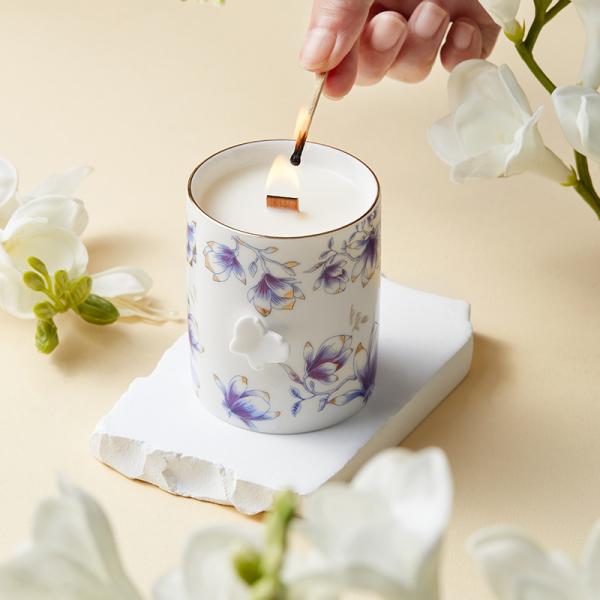 Premium Ceramic Candle Holder For Home Decor And Aromatherapy