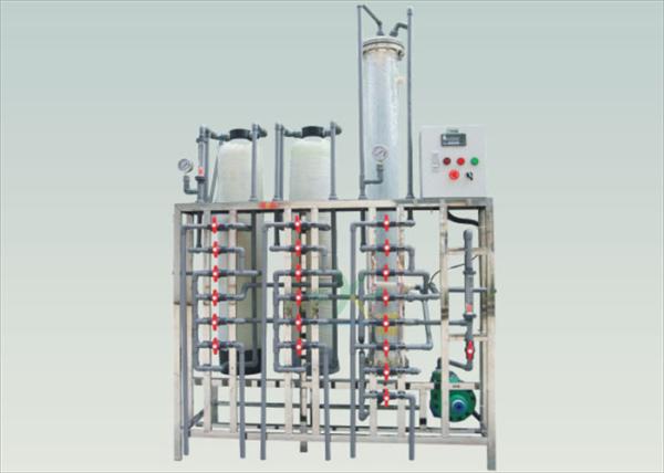 60Hz Ion Exchange Water Treatment System , Fiber Glass SS 304 Mixed Bed Filter 500LPH RO Deionized Water Equipment