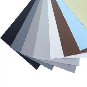 Между стеклянным объединенным роликом моторизовал электрическую тень Солнца двойного остекления шторок