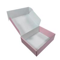 Taille personnalisée boîte en carton finition brillante pour l' expédition de vêtements'sélection préférée