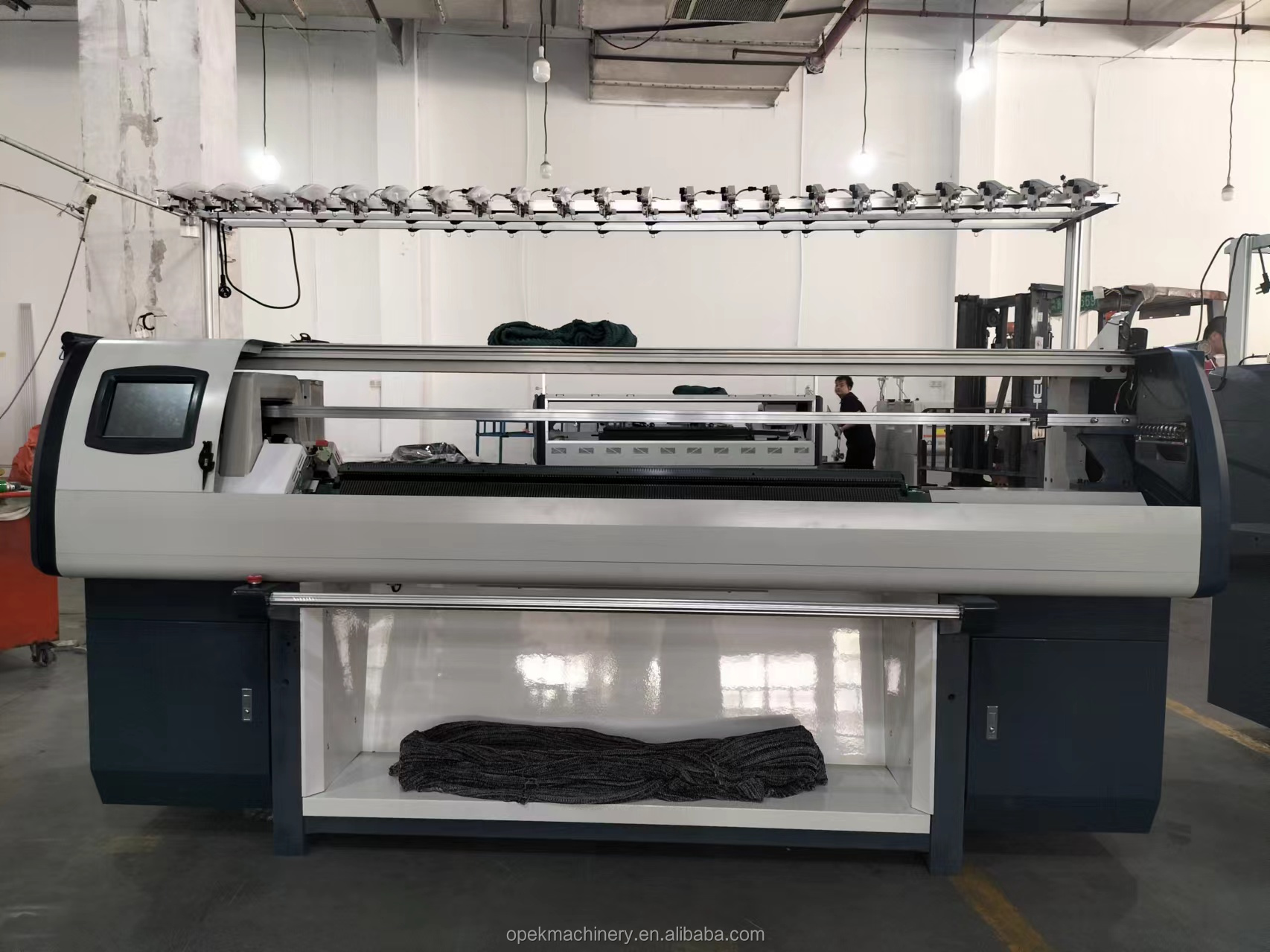 Low Maintenance Cost 3.5 Gauge Professional Computerized Jersey Sweater Knitting Machines