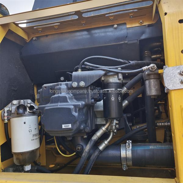 Japan Used Excavator PC240LC Second Hand Komatsu PC240LC-8 Crawler Excavator 2023 Model