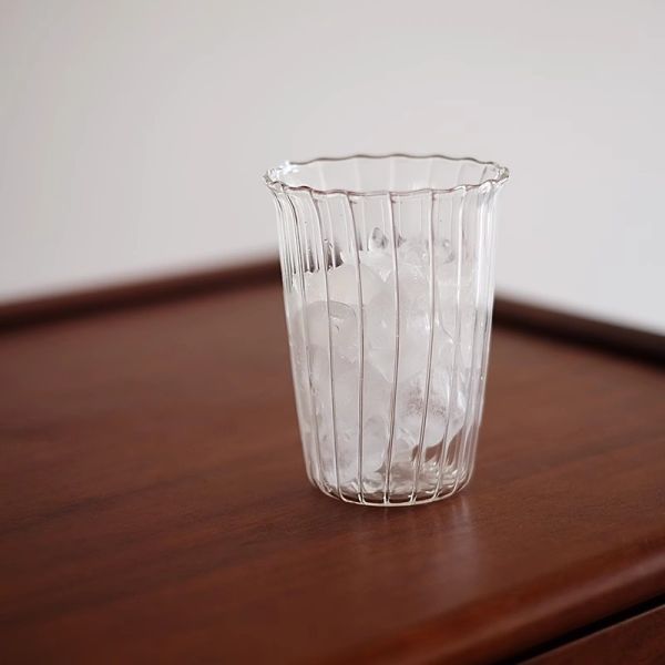 Flower Shape Inner Stripe Borosilicate Glass Coffee Mug for Cold Brew Latte Milk