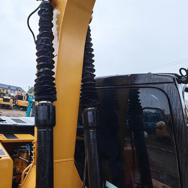 SANY SY135 Used Small Excavator 73kw Rated Power 0.6m3 Bucket Capacity 240L Large Fuel Tank