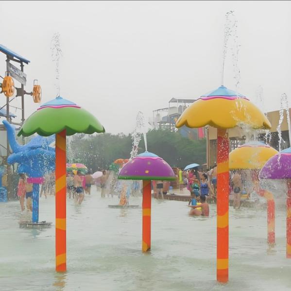 Small Mushroom Fountains Fiberglass For Kids Amusement Machine