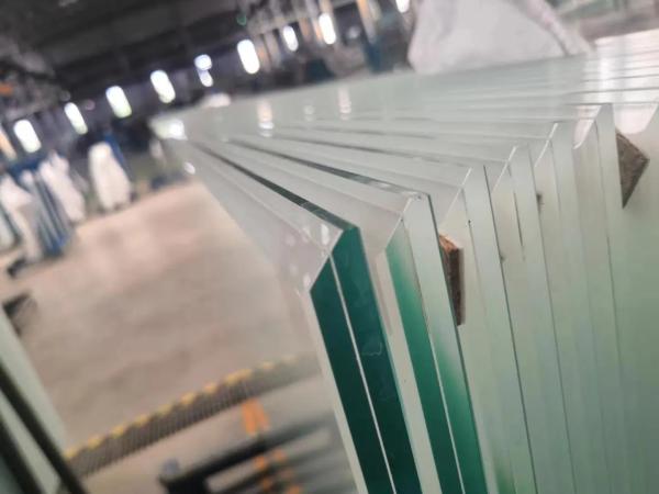 Verre trempé feuilleté clair trempé pour porte, écran de douche, balustrade, garde-corps, clôture de piscine, escalier, cloison en verre 6mm 8mm 10mm 12mm 15mm 19mm