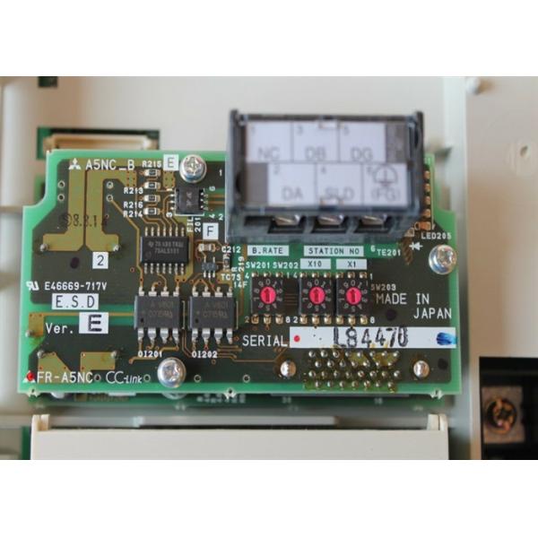 MÓDULO DO PROCESSADOR CENTRAL DE MITSUBISHI FX5U-32MR/ES COM ENTRADAS INTEGRADAS DO I/O 16 DIGITAL DE I/S 32