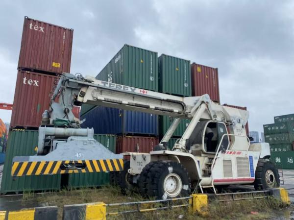 2001 Model Second Hand Reach Stacker Container Handler Terex TFC 45 Customization