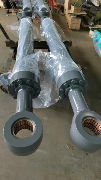9965984   Liehberr R976  bucket  hydraulic cylinder Liebherr excavator spare parts heavy equipment  components
