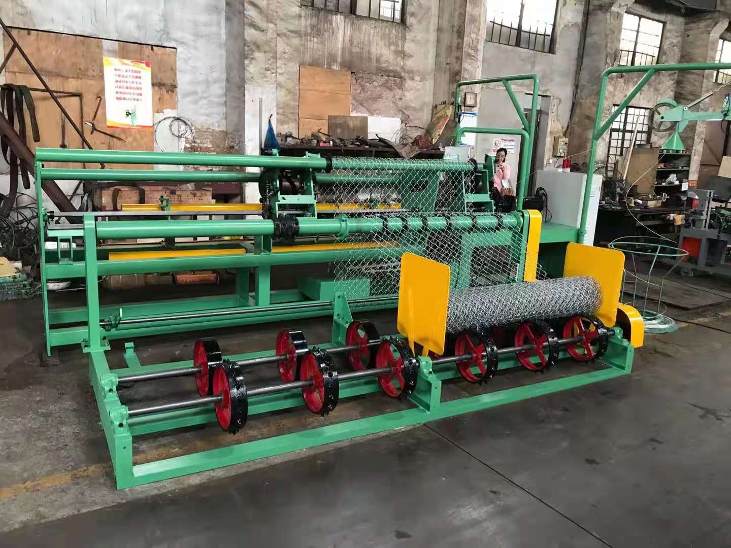 Мотор 5.5kw переплел загородку звена цепи спортивной площадки края делая машину