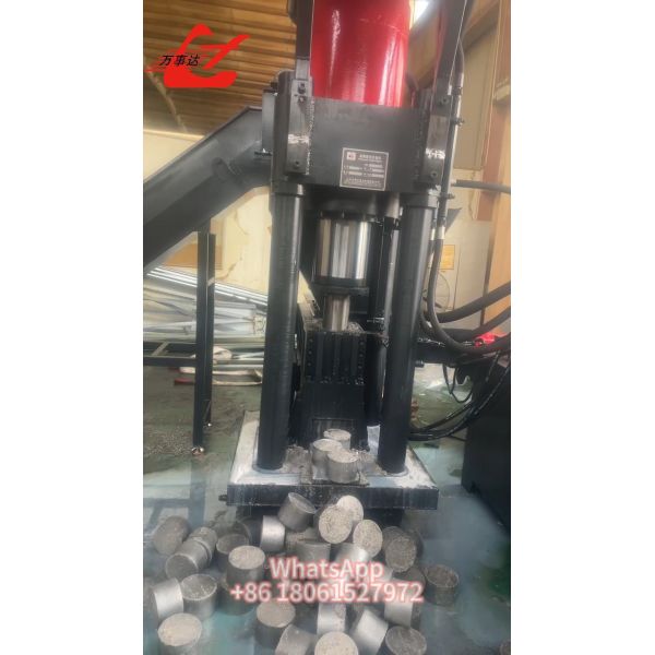 3150KN Hydraulic Metal Briquetting Press with PLC Semi-Automatic Operation and 1500 kg/h Capacity for Efficient Scrap Recycling