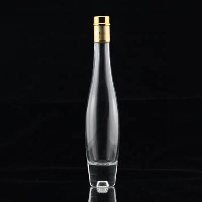 750ml Heavy-based Clear Glass Alcohol Bottle with Golden Metal Cap in Bulk