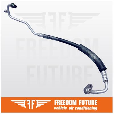 Tubo de descarga AC 97762-2W800 OEM Hyundai Santa Fe 3.0L 11-14