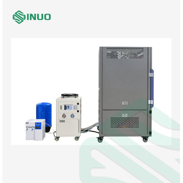 ゼノン弧耐天候試験室 水冷ゼノン試験室