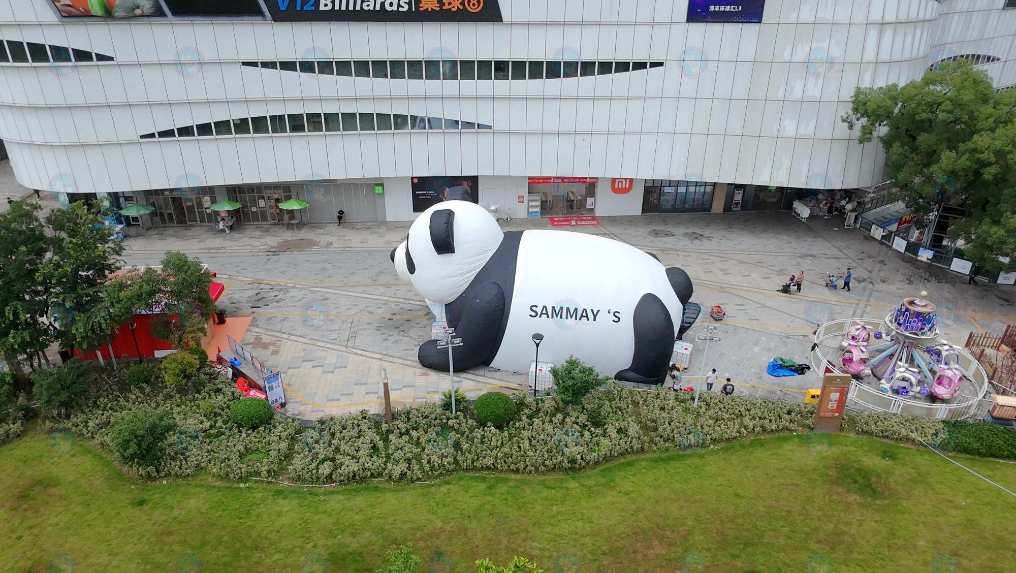 Inflatable Panda Display Tent for Commercial Events Outdoor Promotions Family Activity Projects and Customized Animal Theme Shelter Solutions