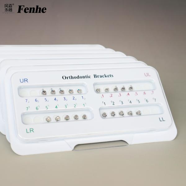 Tooth-colored Orthodontic Brackets Typically 3 to 4 Mm Height ISO Certified Dental Braces Components Ideal for Orthodontic