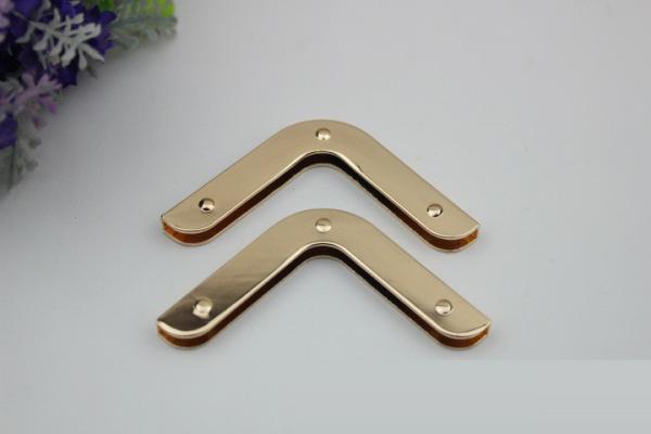 Europe standard light gold right-angle metal handbag corner purse protector