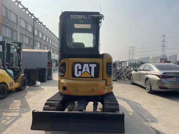 Mini-pelle CAT303E 3 tonnes, rotation arrière nulle, avec moteur Tier 4 de 24,8 CV, profondeur de fouille de 2,65 m