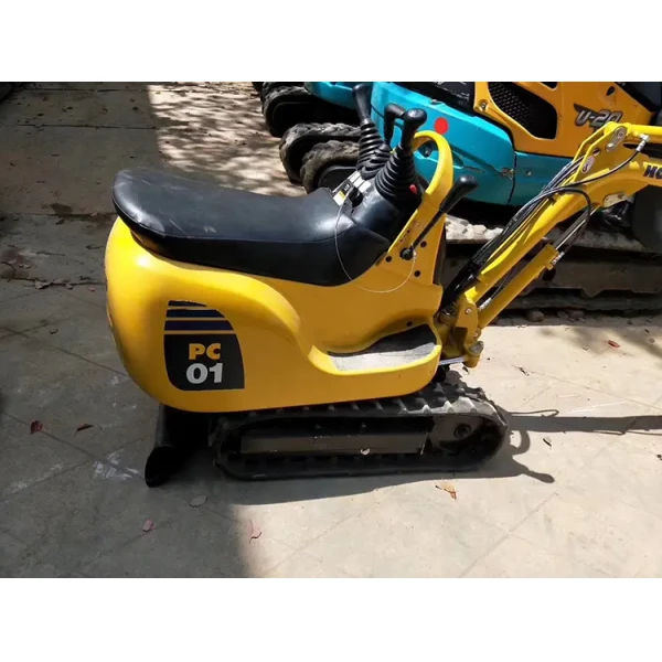 Hydraulic Pump Used Mini Komatsu 1 Ton Excavator Machine with 0.25m3 Bucket Capacity
