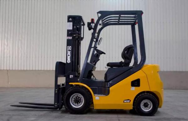 XCMG official manufacturer 3ton diesel forklift truck with Robust and Reliable Diesel Engine