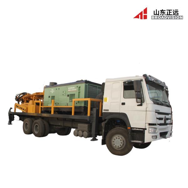 Equipo de perforación rotatoria montado en camión para pozos geotérmicos de 200 m de profundidad