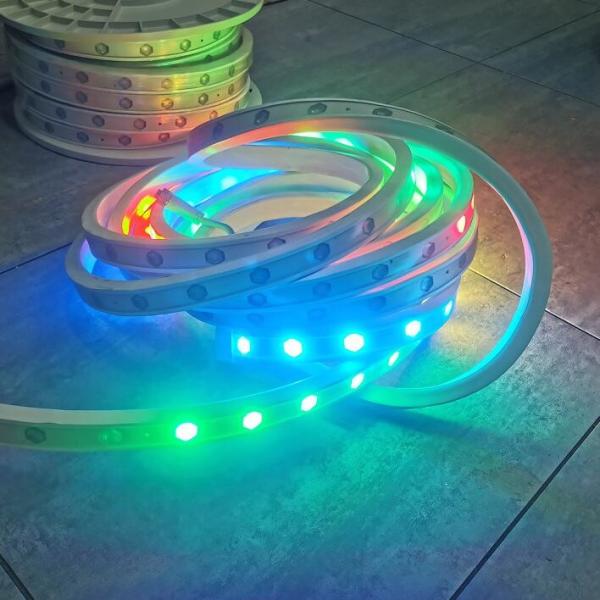 Iluminação digital RGBW comercial de lavagem de parede Silicone Soft Pixel 24v
