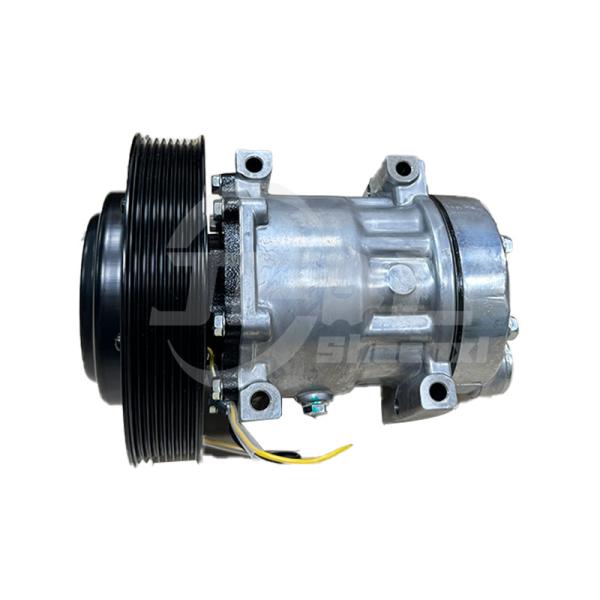 Air cond compressor 84472607 for  truck parts