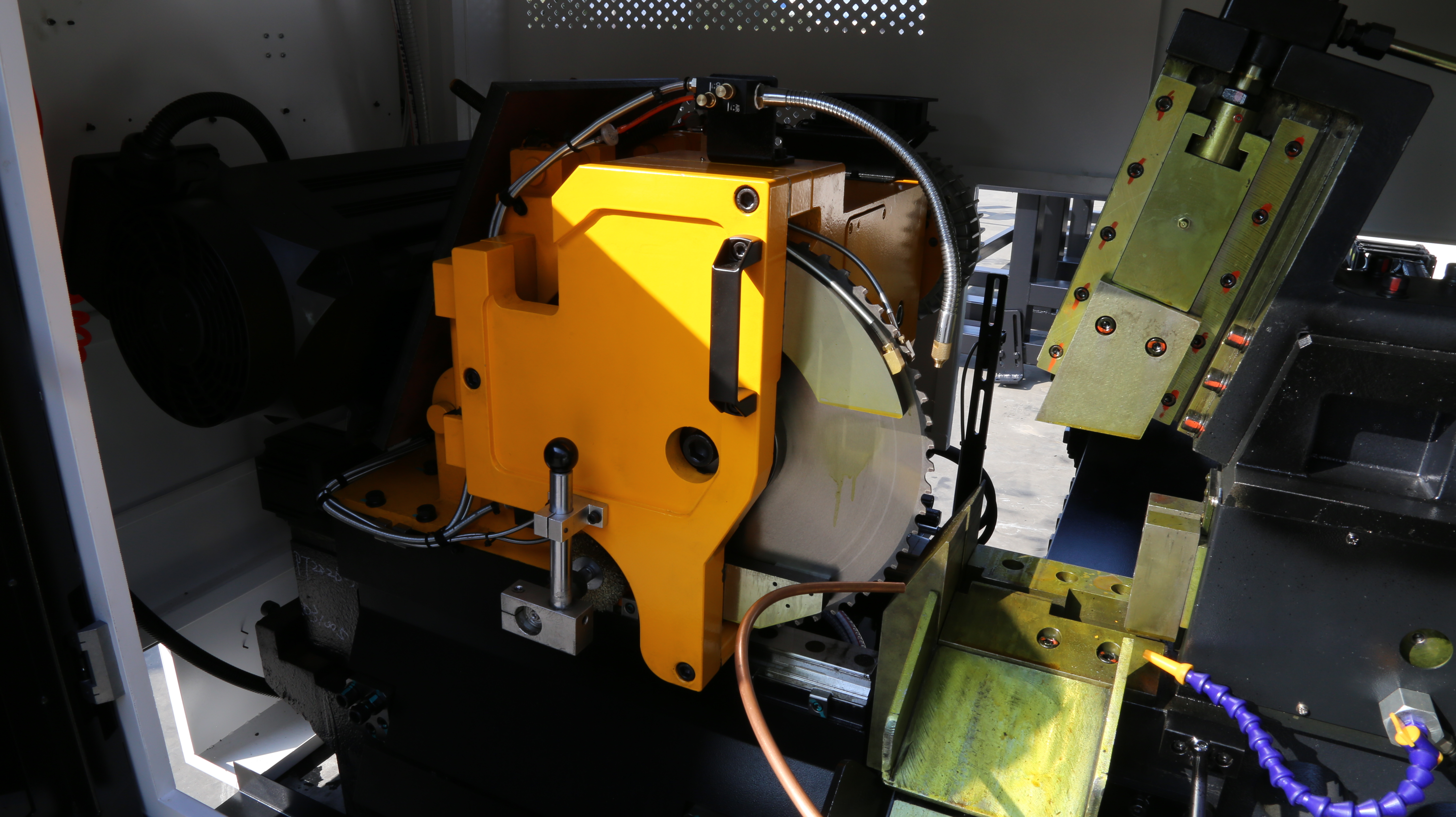 180NC/P CNC Metal Circular Saw Fits Multi-Material  for Machinery Industries