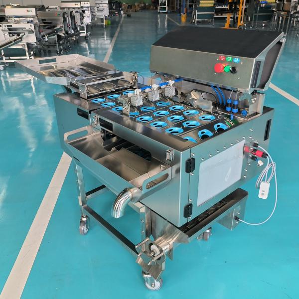 Three Rows Of Efficient Egg Knocking And Shell Crushing Integrated Device - Kitchen Catering Must-Have