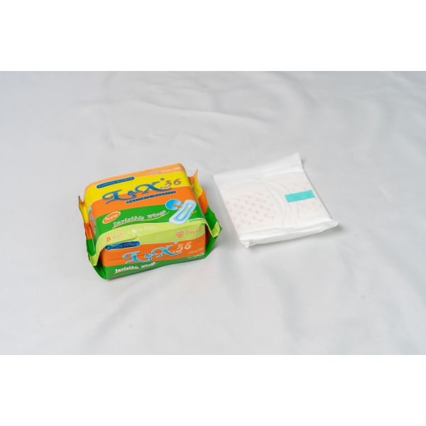 Soft and Comfortable Sanitary Napkins Pad for Women with High Absorbency and Breathable Material