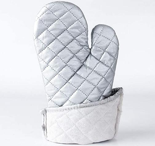 Washable Silver Oven Gloves , Heat Proof Kitchen Gloves Heat Transfer Printing