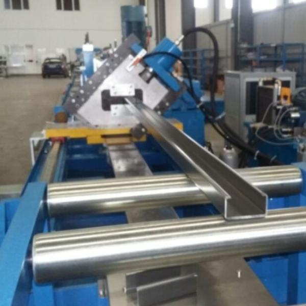 Máquina de fabricação de quilhas leves totalmente automática para a indústria da construção