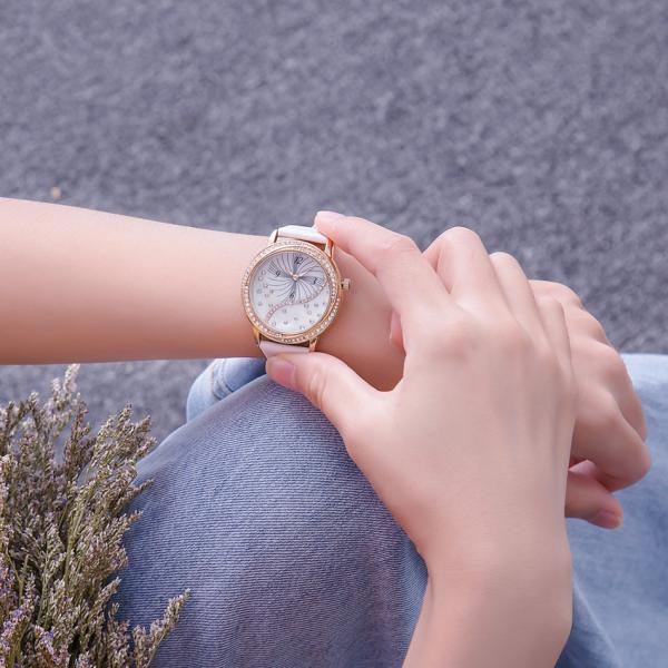 Дозор кварца моды белых женщин Джевелли сплава неподдельной кожи для подарка