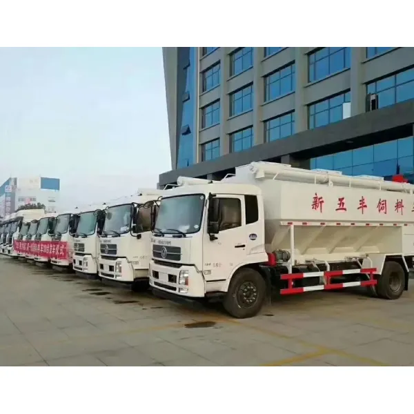 Heavy-Duty 13t Grain Transport Vehicle for Bulk Animal Feed