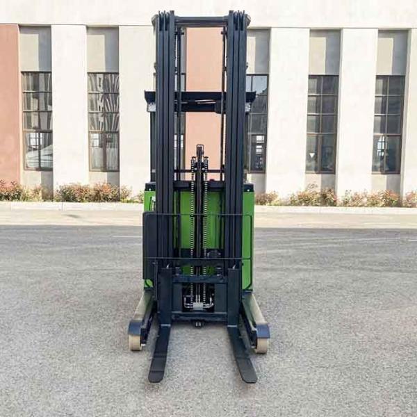 CQDE15 48V 1.5T Electric Reach Truck 1500kg Seat Type Triplex 3m-12m Mast