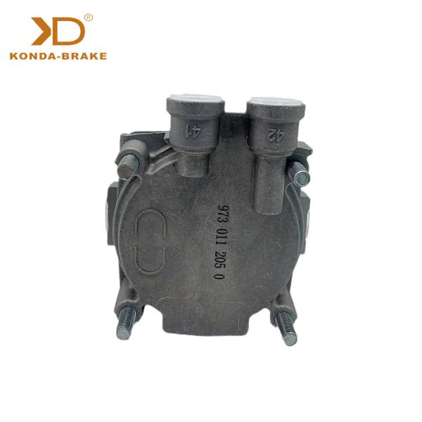 Relay Valves Heavy Spare Truck Parts Relay Valve 9730112050 For DAF/MB/RVI 1302103