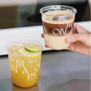 工場カスタム印刷ロゴ使い捨てプラスチックカップ、ソフトクリアバブルボバティー用プラスチックカップ、蓋付き