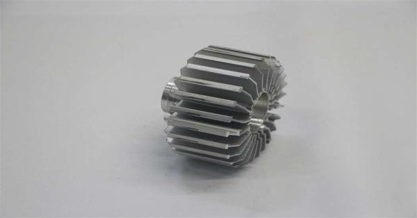 Customized Flexible Aluminum Heat Sink , Round Extruded Aluminum Heatsink