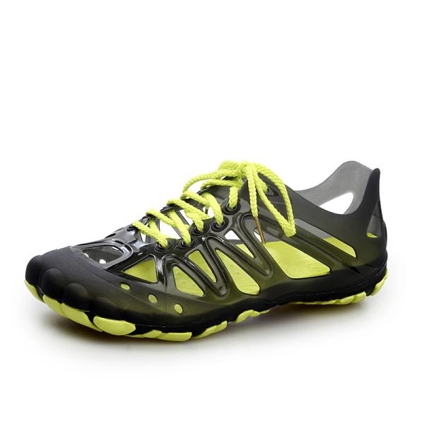 Lightweight Mens Closed Toe Hiking Sandals Abrasion Resistance Slides Style