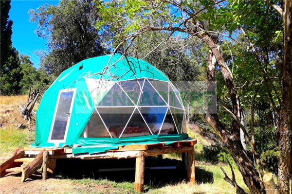 Two Guest Waterproof Dome Tent Custom Designs Camping House Heat Proof Aluminium Layer