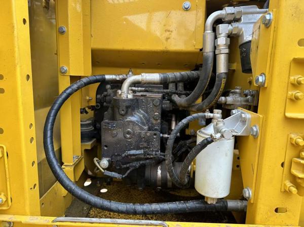 Excavatrice utilisée Komatsu PC130 de 13 tonnes avec moteur turbo
