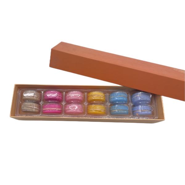 Design retrô 12 peças embalagem de macaron caixa de papel Kraft reciclável com interior de plástico