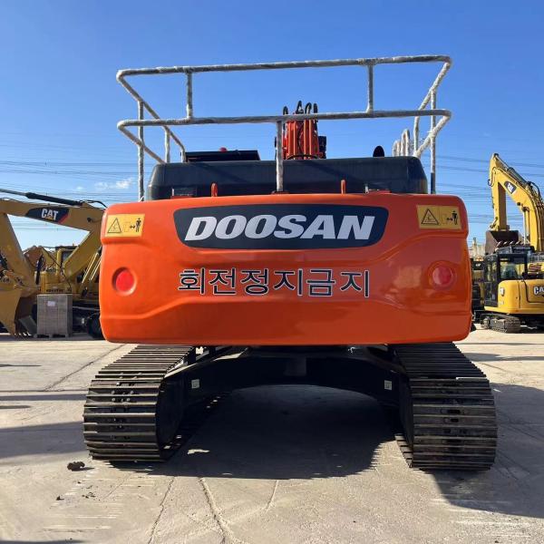 Excavadora usada Doosan DX260LC 26 toneladas Excavadora de tamanho médio