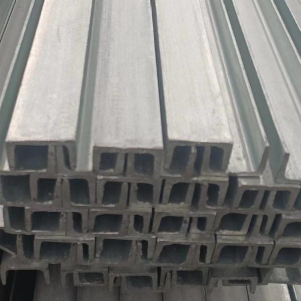 Customizable Galvanized Sheet Metal Channel / Galvanized Metal U Channel For Heavy Duty Construction