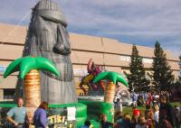 Jeux de partie s'élevants 28ft gonflables orientés de mur d'île de Tiki grands