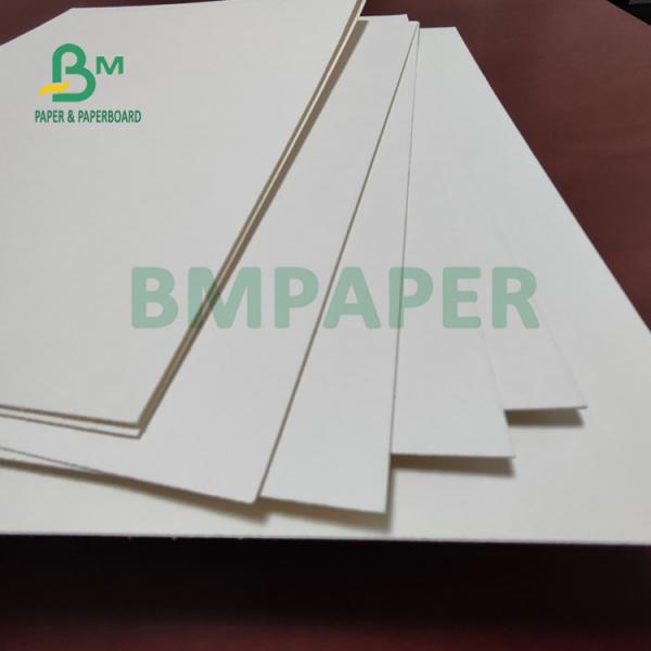 Placa de papel sem revestimento branca de Beermat do marfim 0.7mm 0.9mm para a barra 70 x 100cm volumosos altos