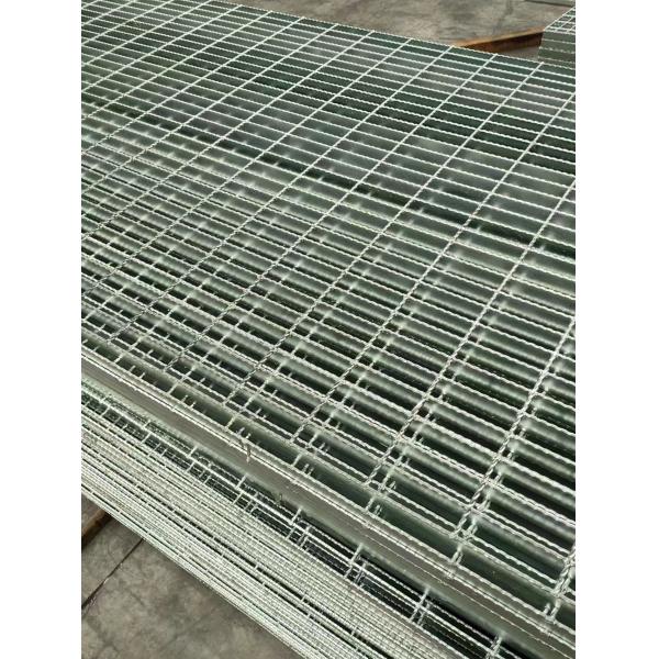 32*5 Commoned Serrated Tooth Steel Grating With Customizable Bearing Bar Spacing