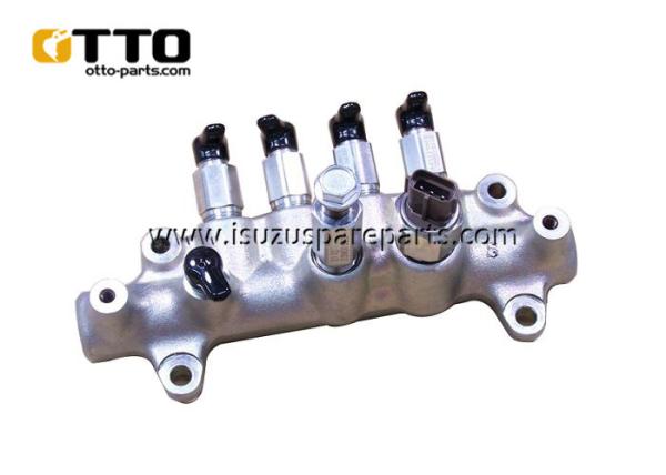 8-97306063-2 4HK1 Isuzu Spare Parts Common Rail Injector For Isuzu
