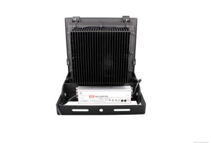 IP65 Iluminação LED exterior 12000lm Alumínio 10W-200W Branco Frio Fornecer opções de iluminação flexíveis